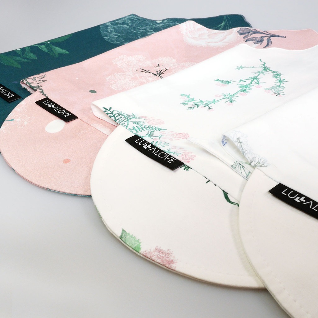 Lullalove, Chustka z daszkiem - Rose Garden