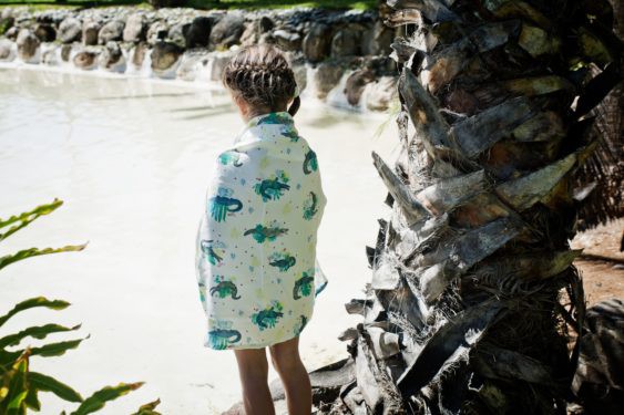 Poofi, TROPICAL pieluszka bambusowa tukan Poofi, TROPICAL pieluszka bambusowa tukan