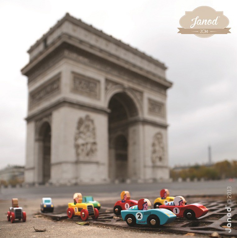 Janod, wyścigówka drewniana Retromotor srebrna