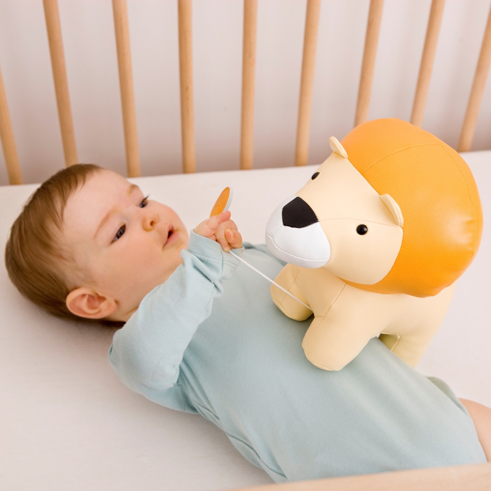 Little Big Friends, Lew Jackson – przytulanka i pozytywka