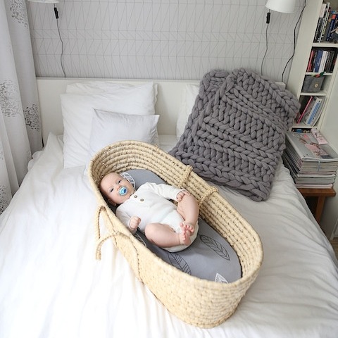 Sleepee, Prześcieradło do gondoli We Care 2-pak Grey/Piórka