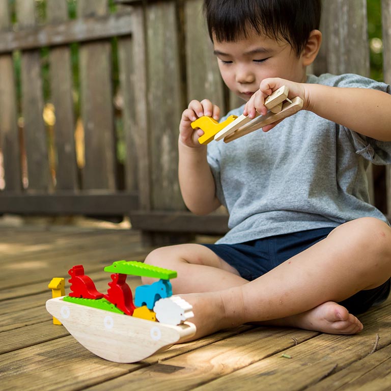 Balansująca łódka, Plan Toys