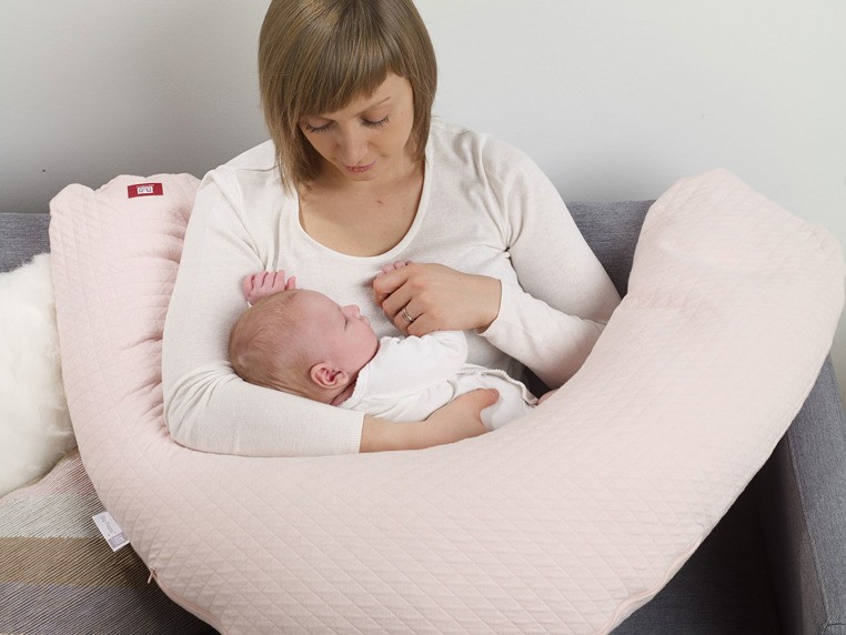 Red Castle, Ergonomiczna poduszka rogal dla kobiet w ciąży i karmiących Big Flopsy Fleur de coton Pearl grey Red Castle, Ergonomiczna poduszka rogal dla kobiet w ciąży i karmiących Big Flopsy Fleur de coton Pearl grey