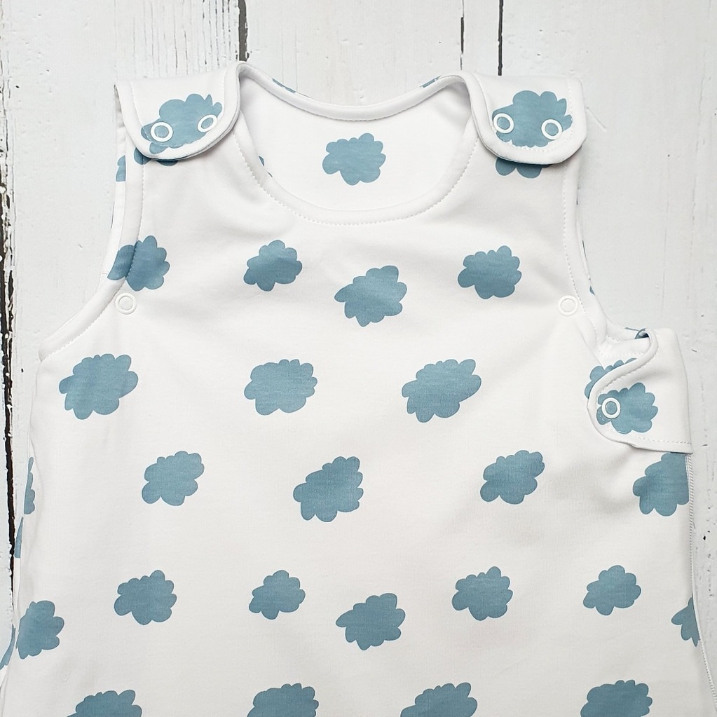 Pink no more, śpiworek do spania CLOUDS