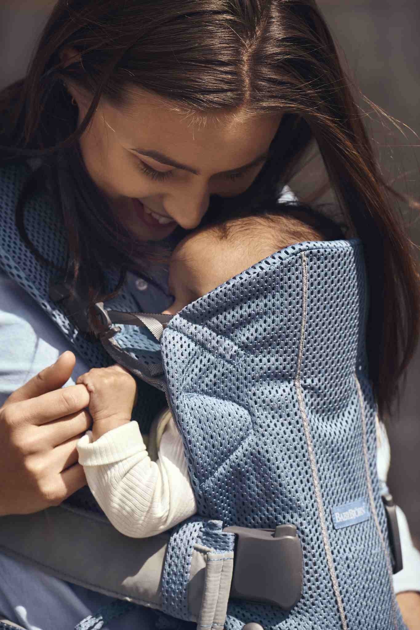 BabyBjorn, ONE AIR 3D MESH - nosidełko, Niebieski BabyBjorn, ONE AIR 3D MESH - nosidełko, Niebieski
