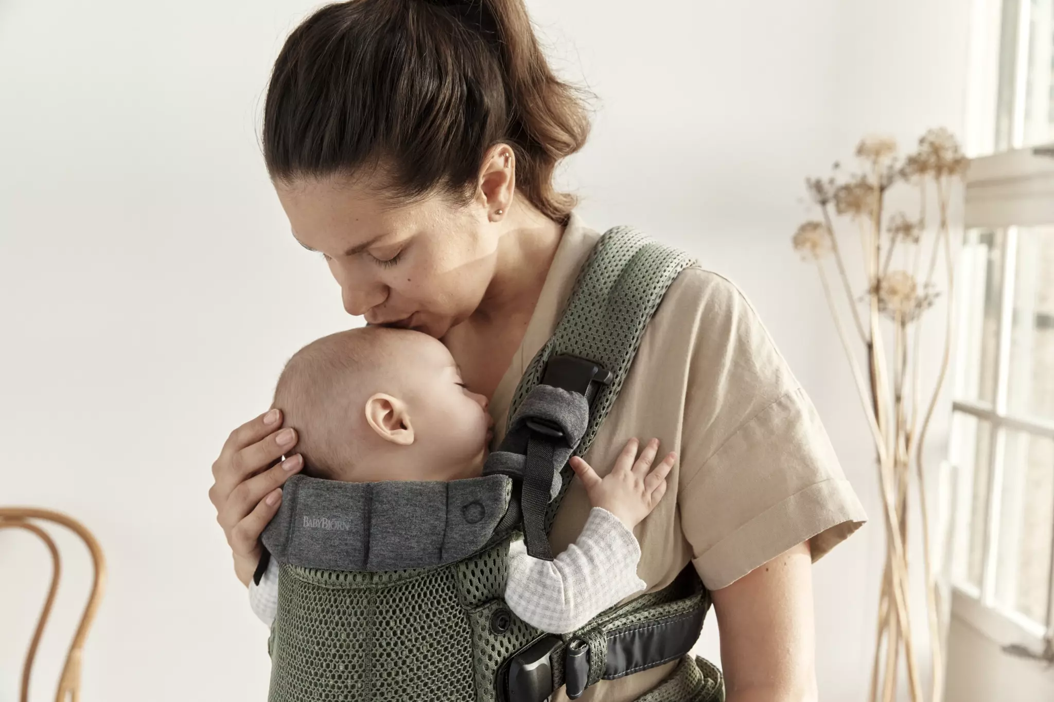 Babybjorn , Nosidełko Harmony 3D Mesh, Zielony Babybjorn , Nosidełko Harmony 3D Mesh, Zielony