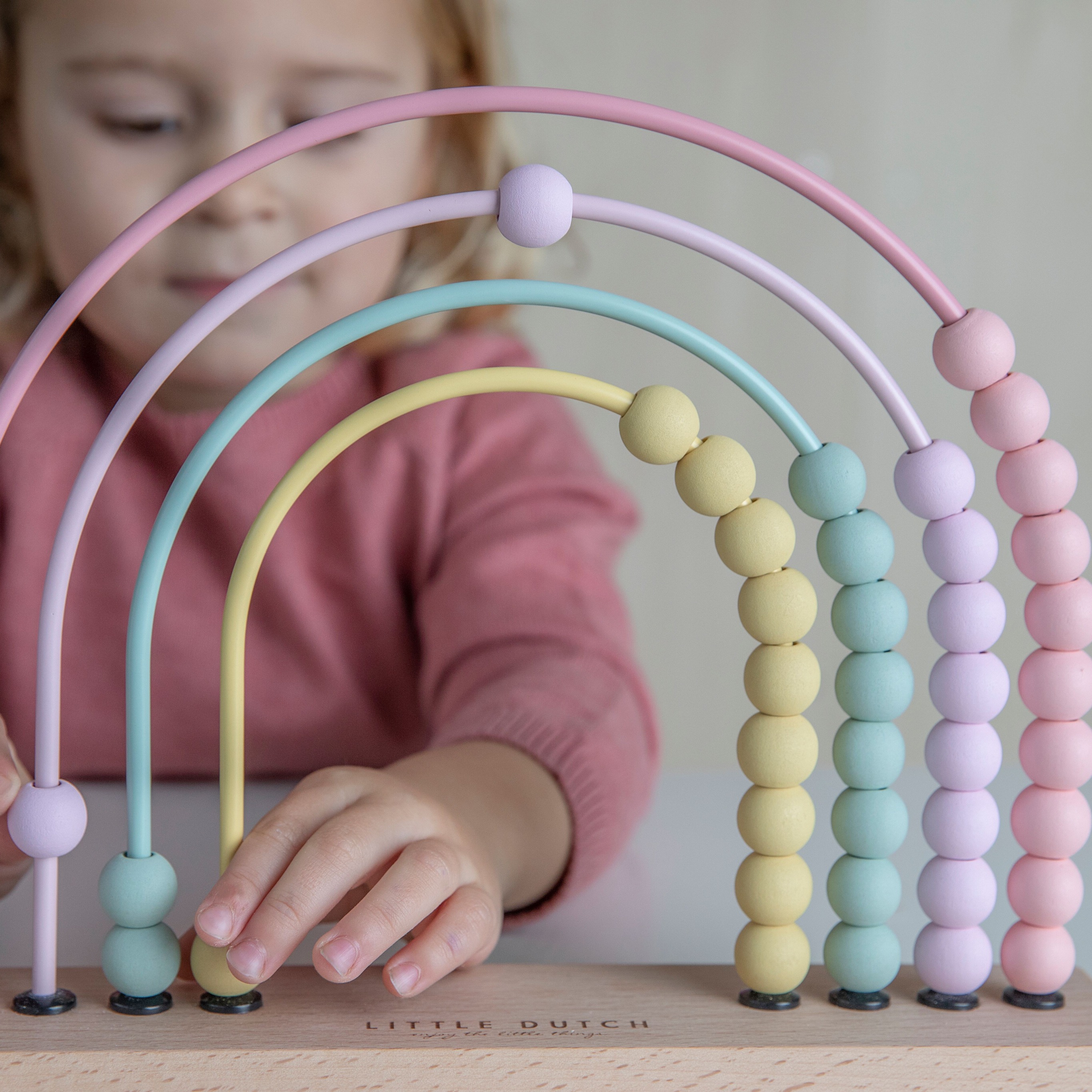 Little Dutch, Liczydło tęcza róż