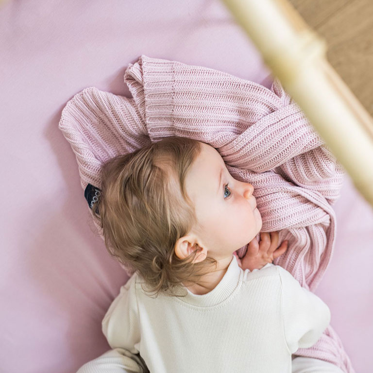 Poofi, Prześcieradło do gondoli Organic - piwonia