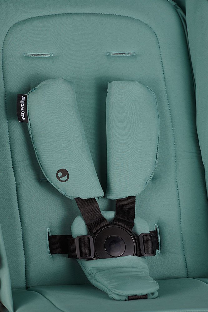 Easywalker, Miley Kompaktowy wózek spacerowy ze zintegrowaną torbą transportową Coral Green Easywalker, Miley Kompaktowy wózek spacerowy ze zintegrowaną torbą transportową Coral Green