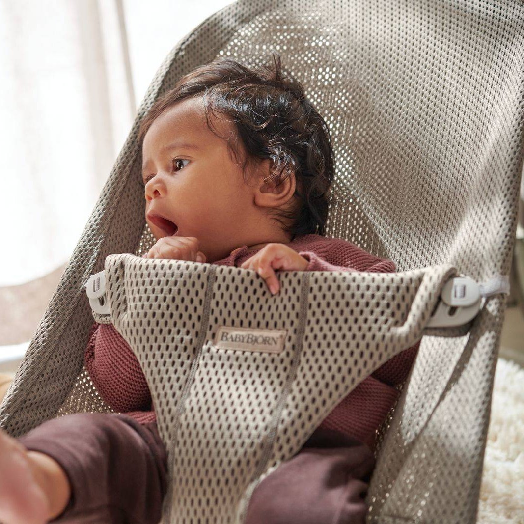 BabyBjorn, leżaczek BLISS MESH - Szary Beż BabyBjorn, leżaczek BLISS MESH - Szary Beż