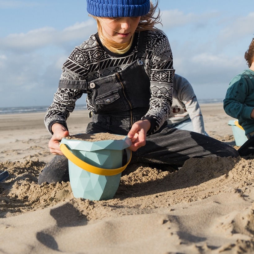Zsilt, Wiaderko do piasku