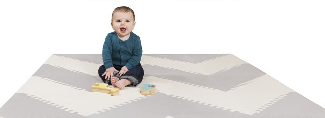 Skip Hop, mata piankowa Playspot Grey Cream GEO Skip Hop, mata piankowa Playspot Grey Cream GEO