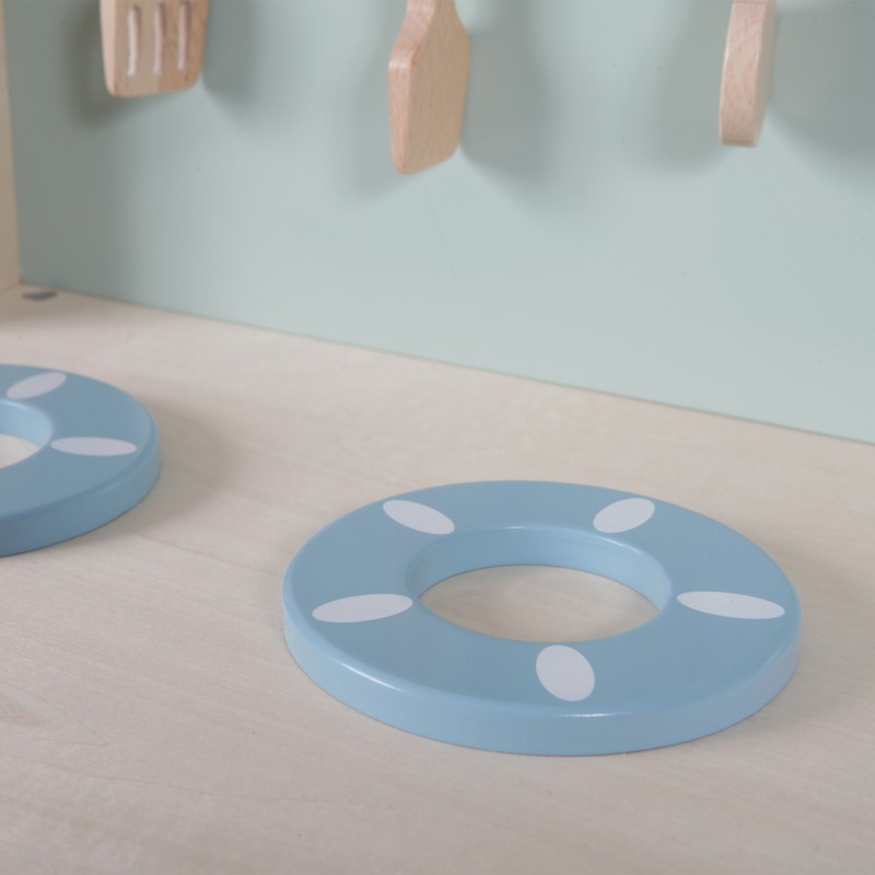 Little Dutch, drewniana kuchnia