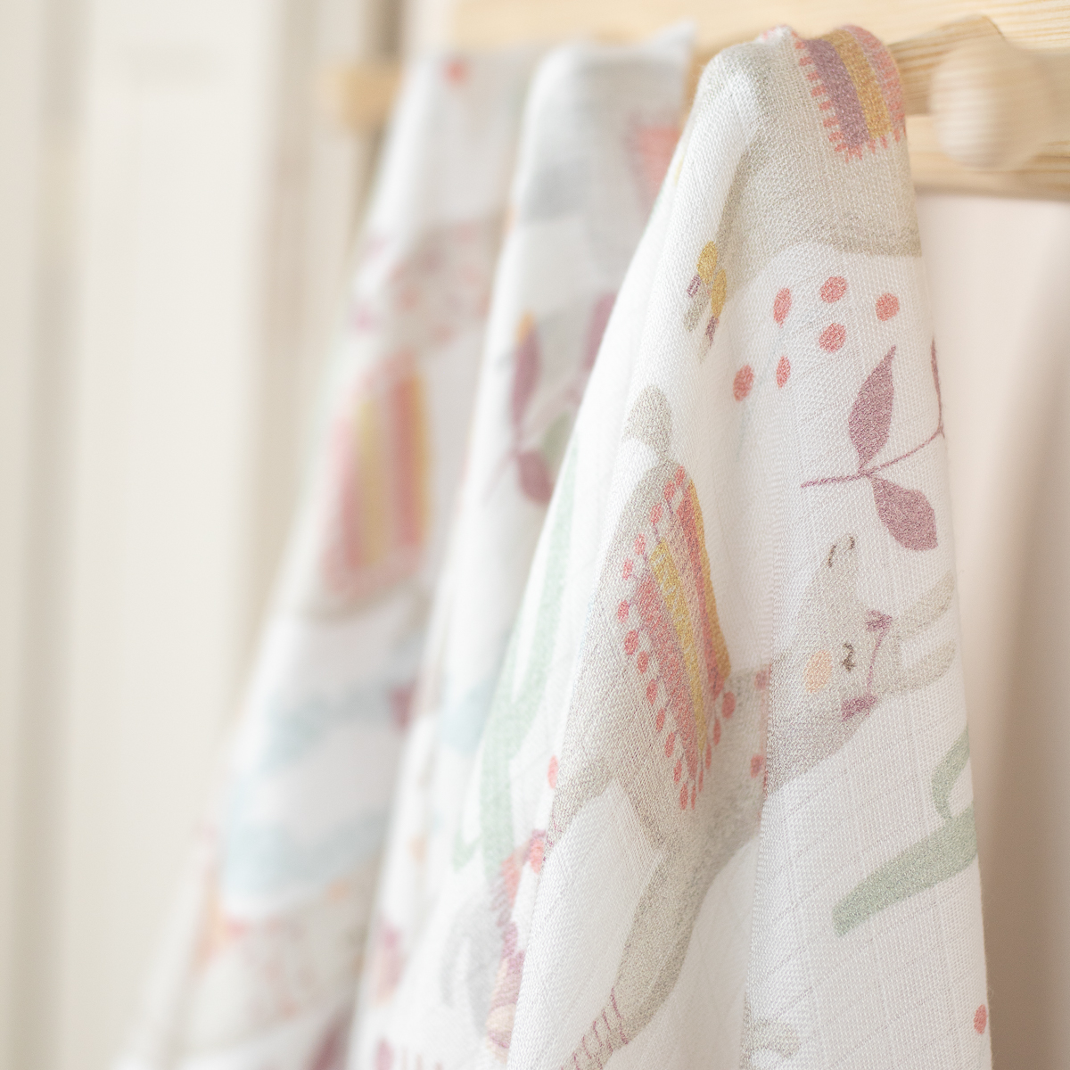ColorStories, Pieluszka bambusowa Lazy LLamas ColorStories, Pieluszka bambusowa Lazy LLamas