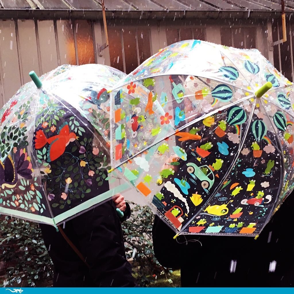 Djeco, Parasol przeciwdeszczowy w deszczu Djeco, Parasol przeciwdeszczowy w deszczu