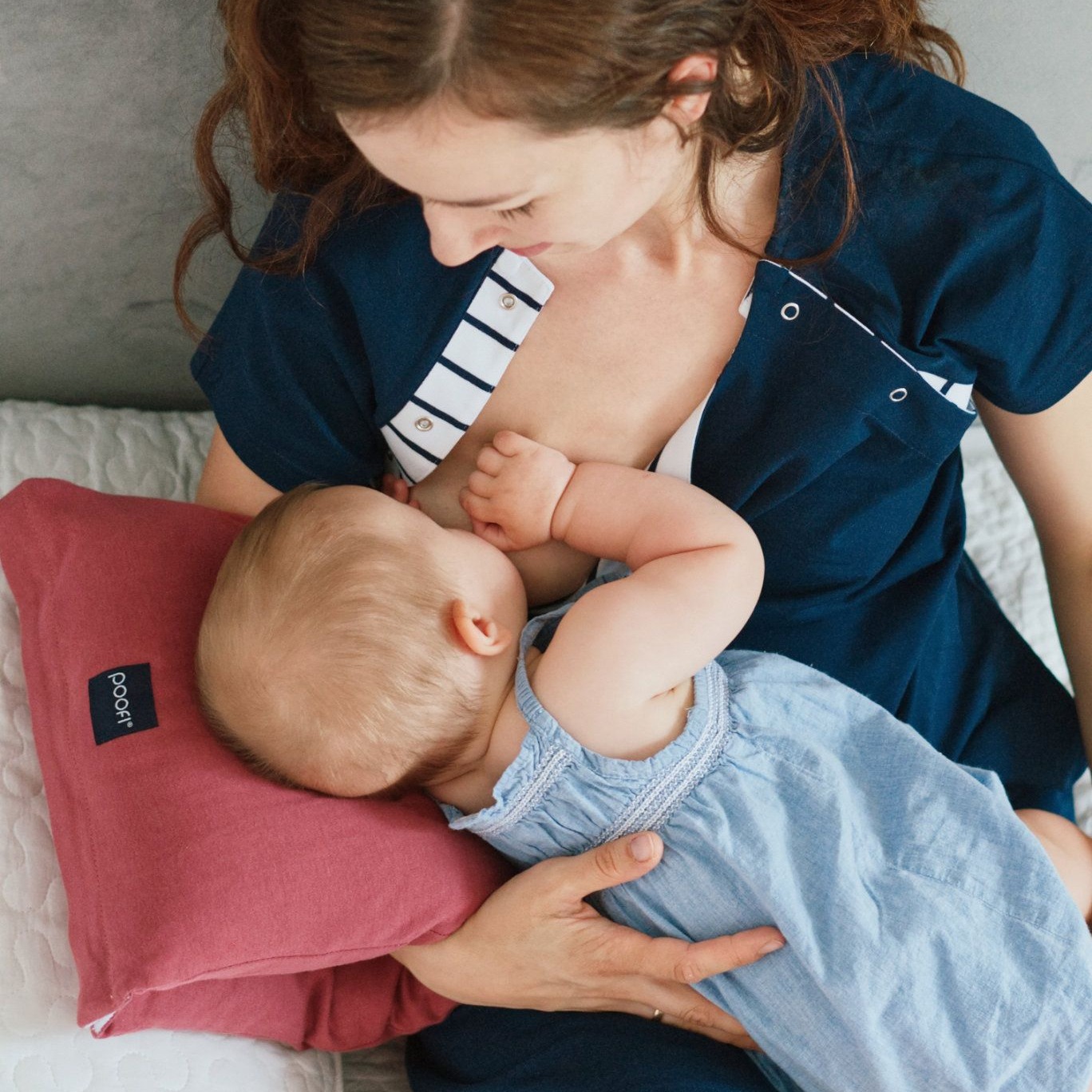 Poofi, Poduszka do karmienia na rękę - morela