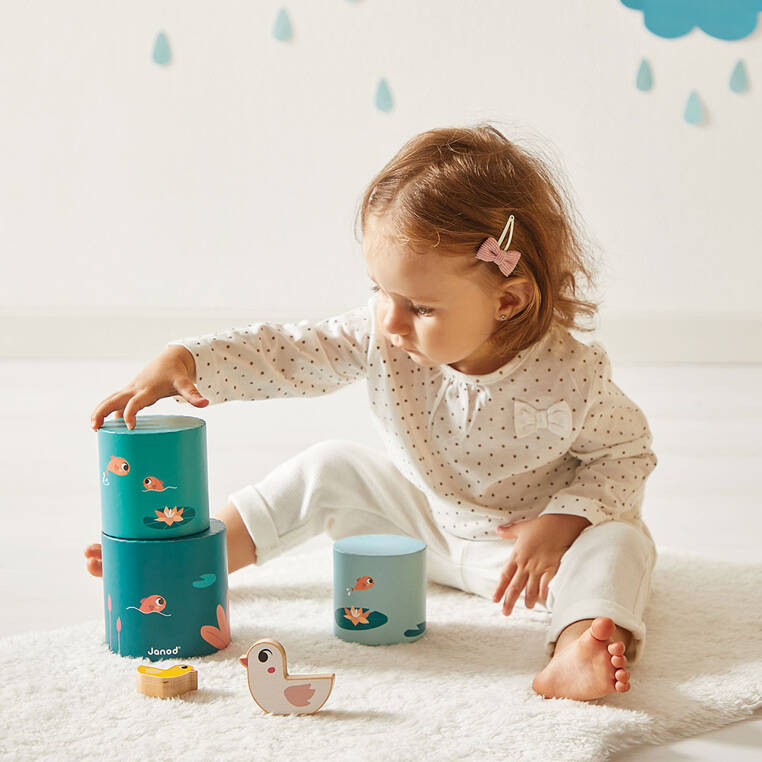 Janod, Zestaw zabawek edukacyjnych Box 12 m Janod, Zestaw zabawek edukacyjnych Box 12 m