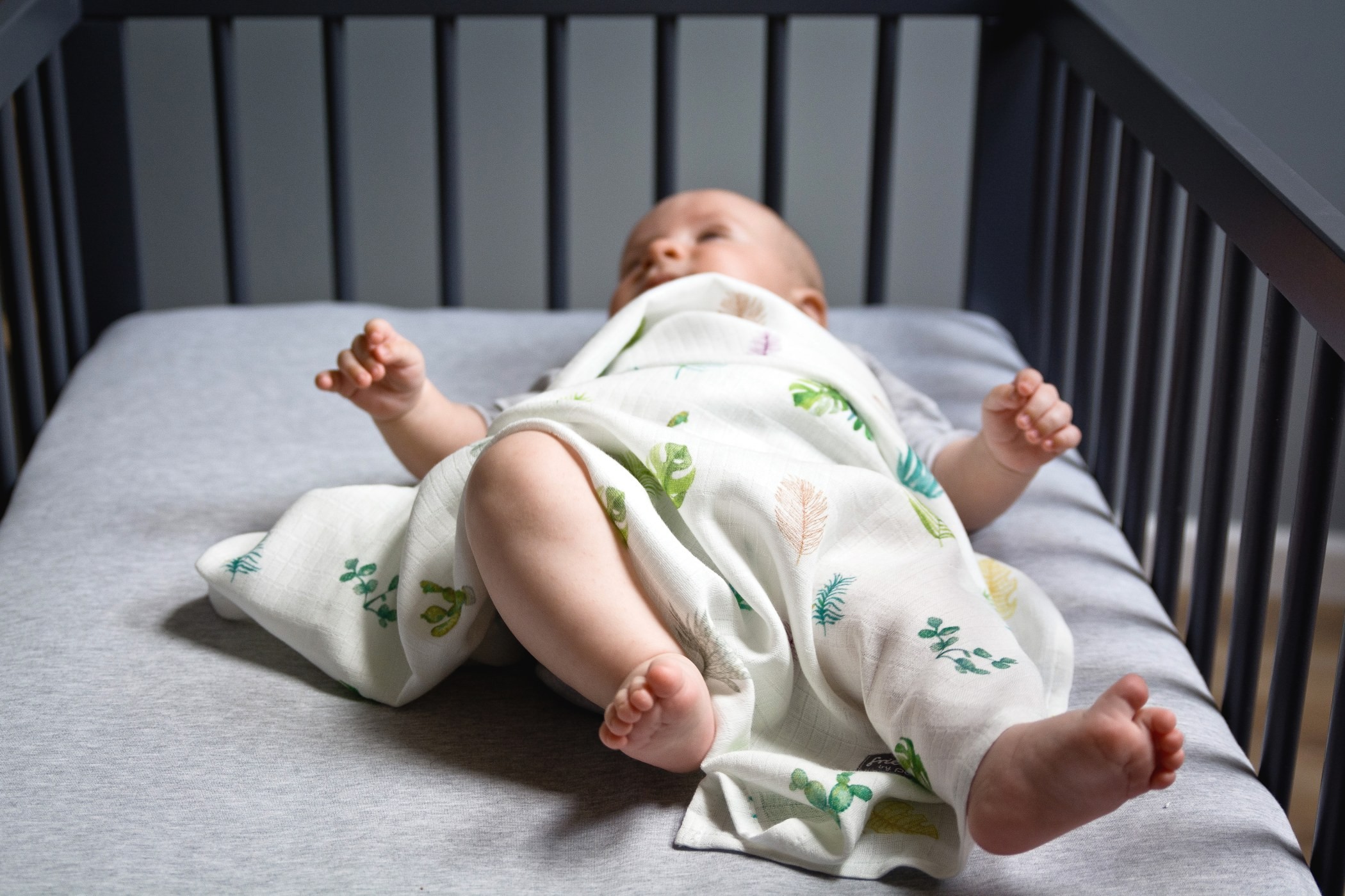 Poofi, pieluszka bambusowa - HIBISKUSY