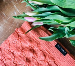 Lullalove, Kocyk ażurowy boho - koral