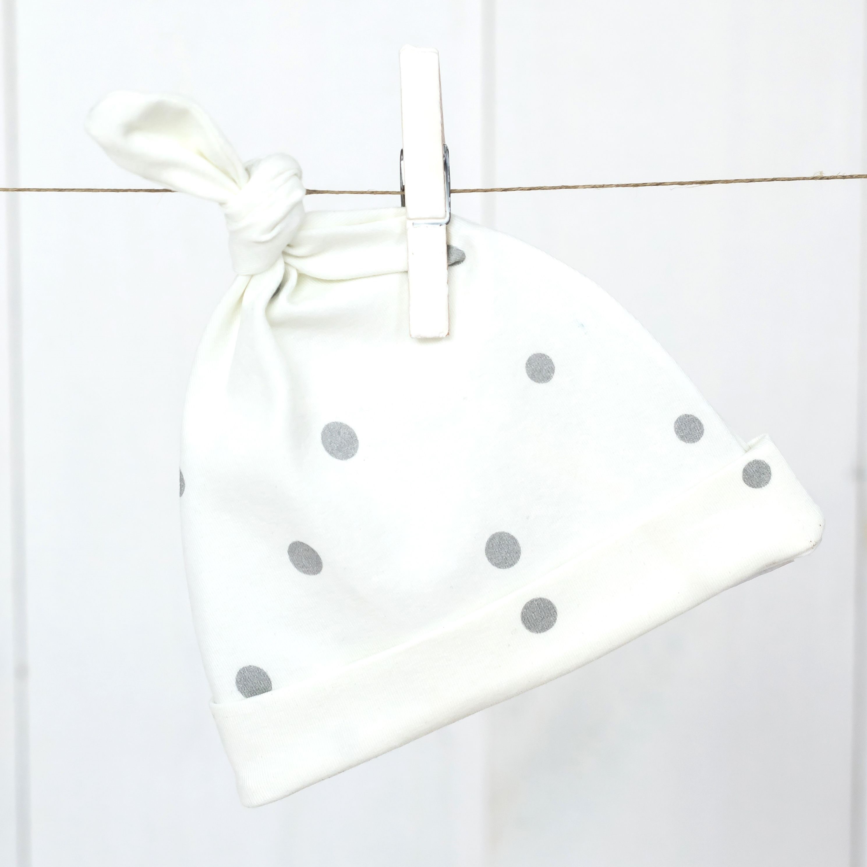 Sleepee, Czapeczka Krasnal 2 pack Szare Kropki/Jasny Szary 2-4