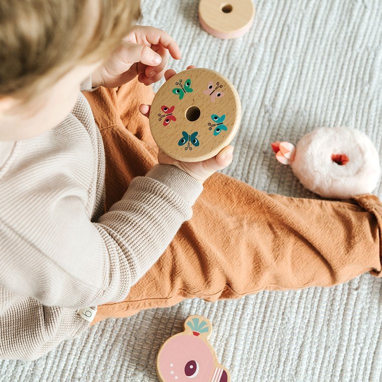 Lilliputiens, Drewniana układanka piramida z miękkimi elementami Flaming Anaïs 12 m+