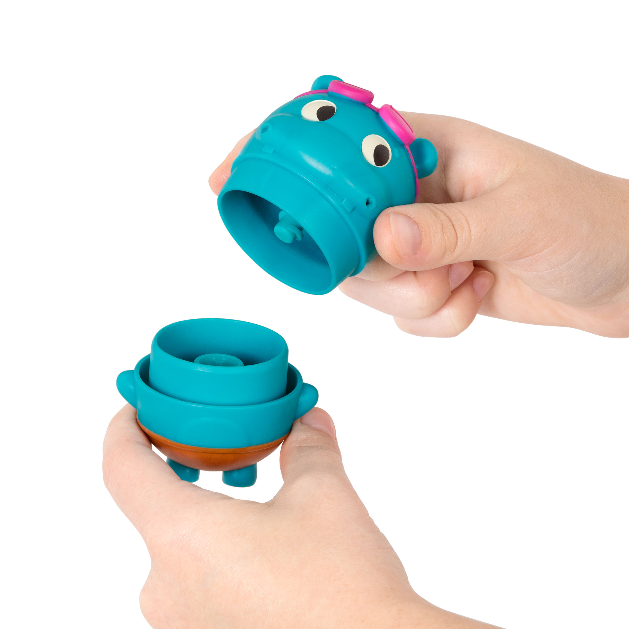 Btoys, Zestaw do kąpieli - łódka z napędem i pasażerem-sikawką - rozkręcanym i zmieniającym kolory Btoys, Zestaw do kąpieli - łódka z napędem i pasażerem-sikawką - rozkręcanym i zmieniającym kolory