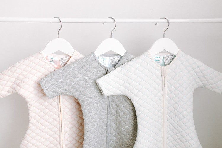 Aden & Anais, bawełniany śpiworek z rękawkami snug fit szaro - błękitny TOG 1.5, 0-3m