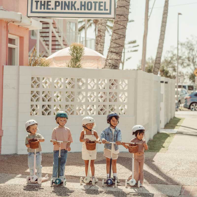 Banwood, dziecięcy kask rowerowy sky