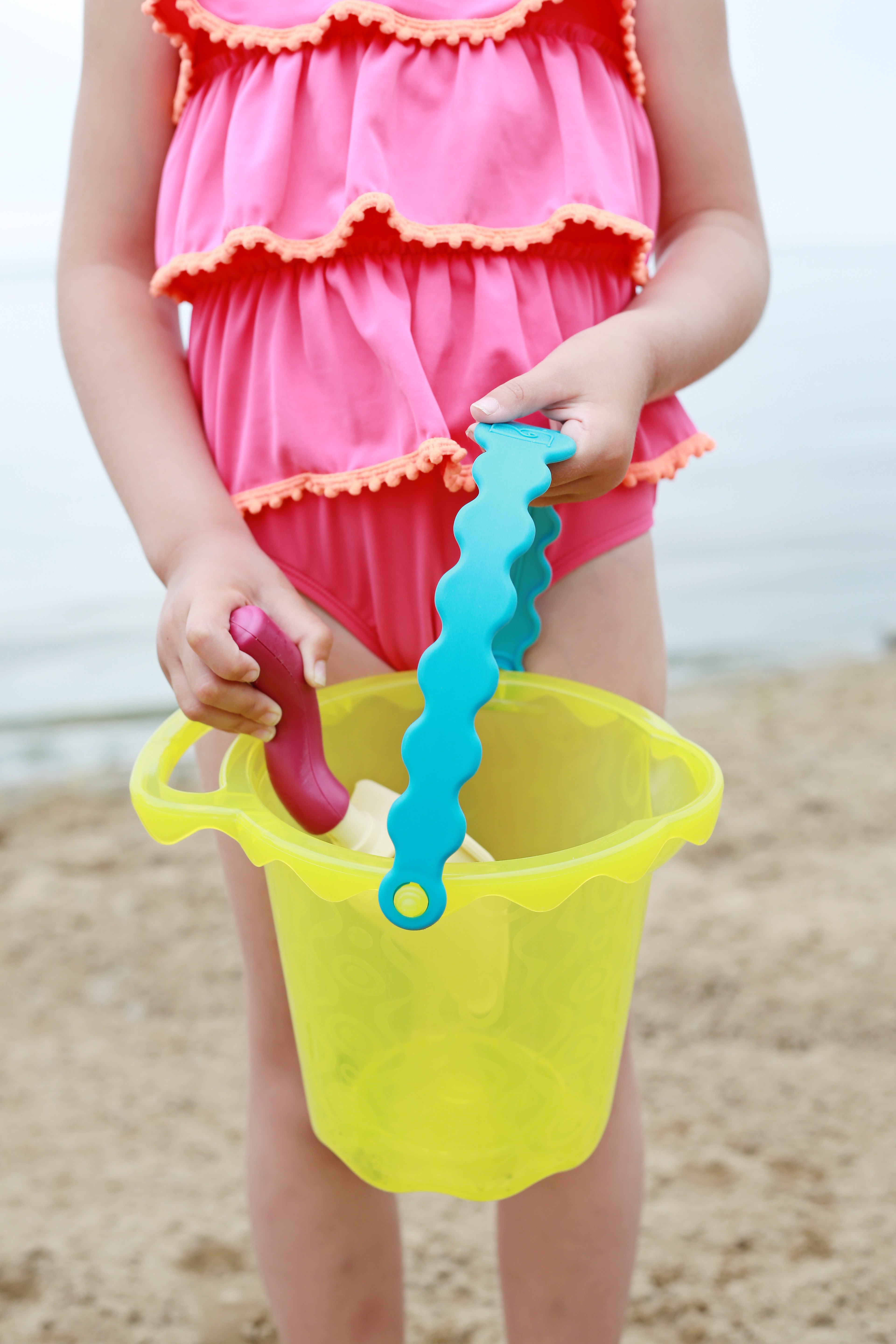 Btoys, wiaderko średnie z akcesoriami do piasku – niebieskie Btoys, wiaderko średnie z akcesoriami do piasku – niebieskie