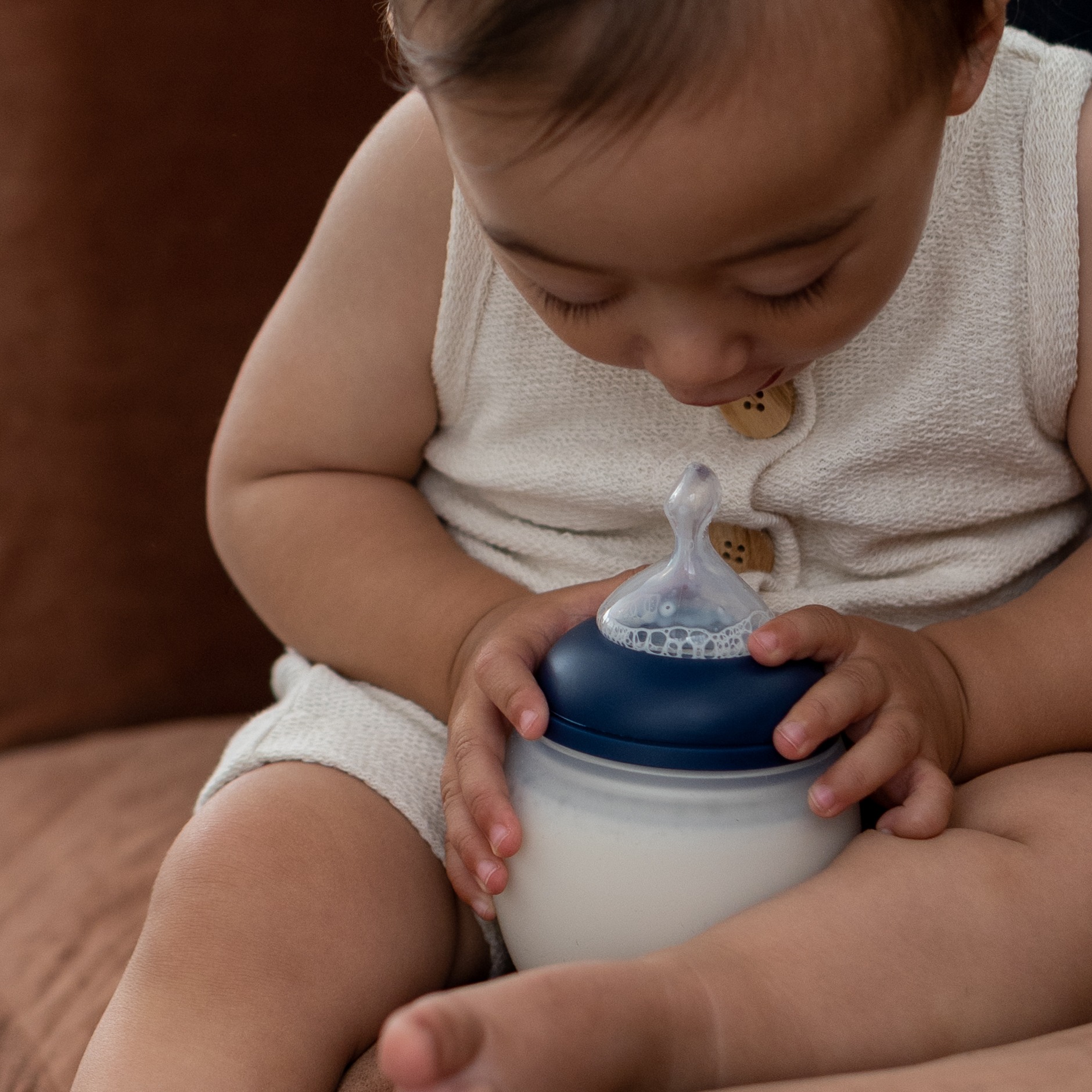 Elhee, Miękka butelka antykolkowa 240ml - Night