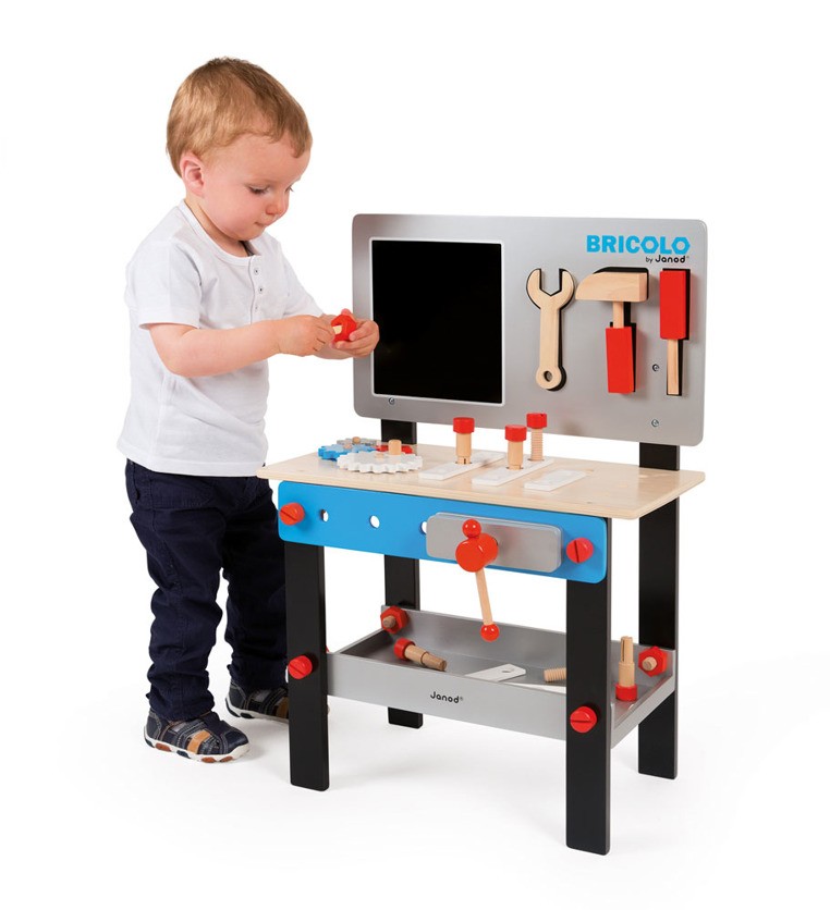 Janod, Stolik warsztat drewniany magnetyczny z 24 elementami Bricolo Janod, Stolik warsztat drewniany magnetyczny z 24 elementami Bricolo