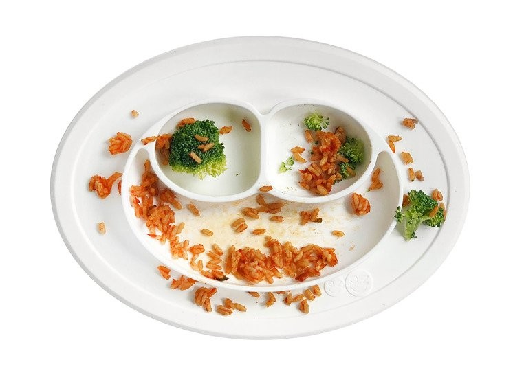 EZPZ, Silikonowy talerzyk z podkładką mały 2w1 Mini Mat biały EZPZ, Silikonowy talerzyk z podkładką mały 2w1 Mini Mat biały