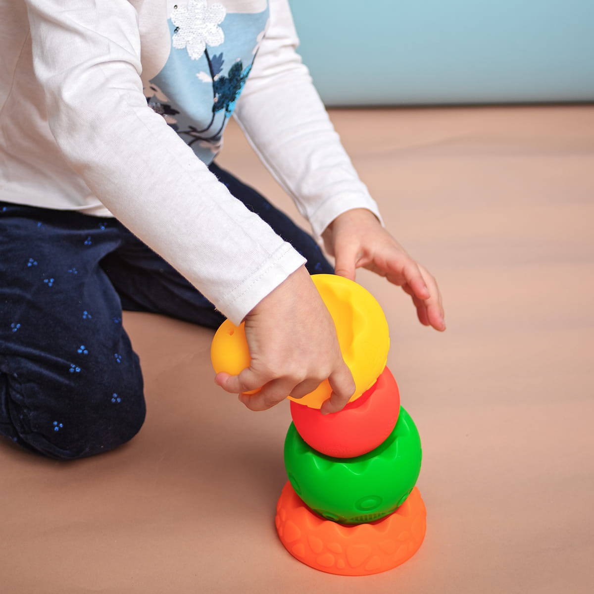 Mom's Care, Piramida Sensoryczna kontrastowa