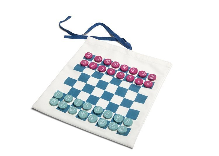 BS Toys, Podróżna gra 3w1 - warcaby, szachy, kółko i krzyżyk