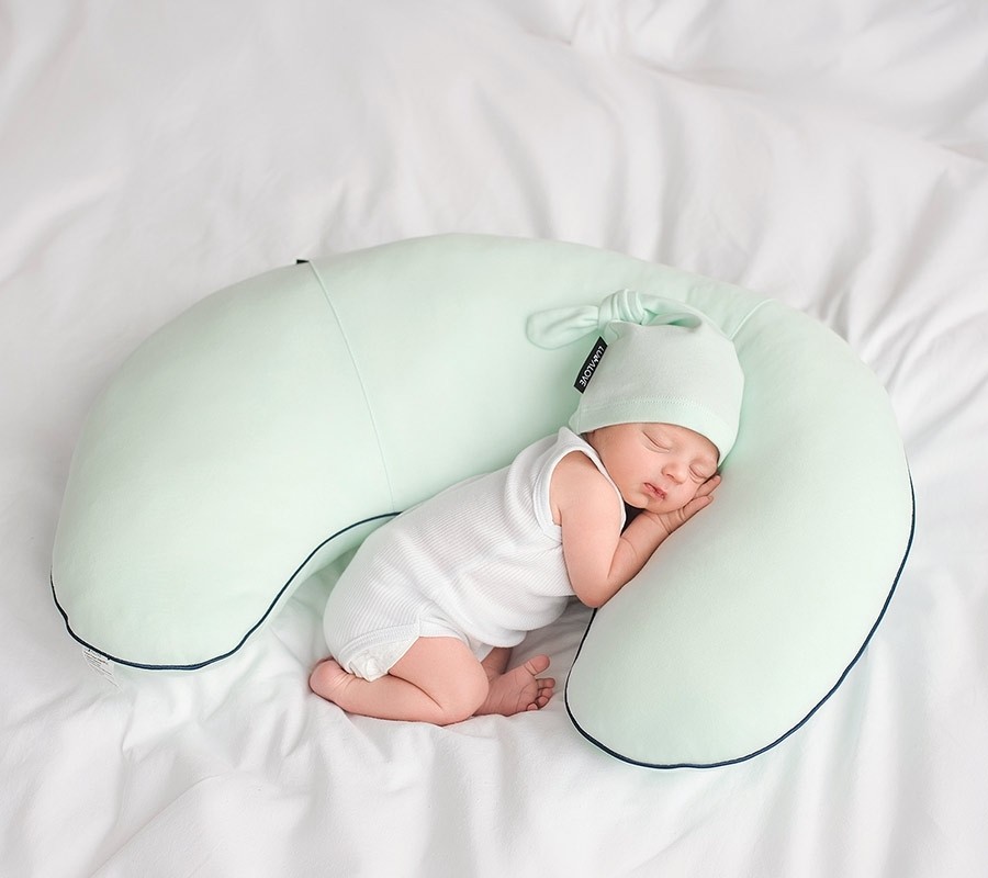 Lullalove, Poduszka do karmienia rogal - Niebieski