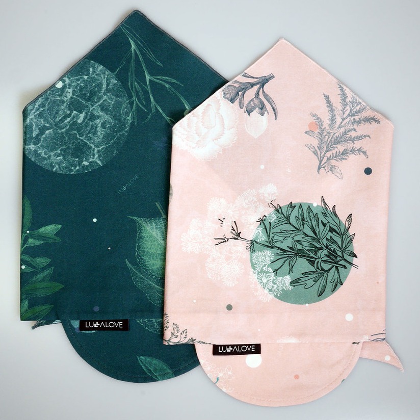 Lullalove, Chustka z daszkiem - Rose Garden