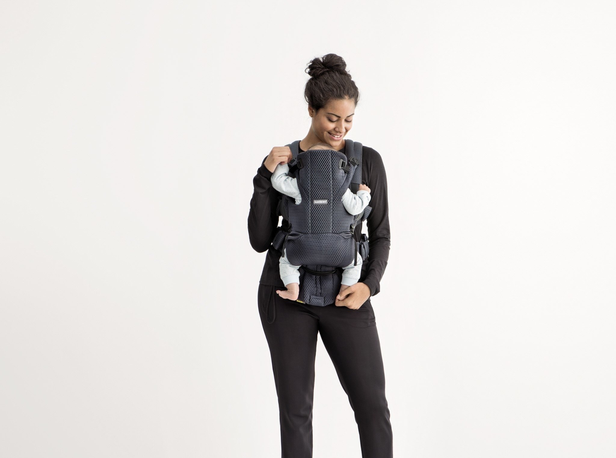 BabyBjorn, MOVE 3D Mesh - nosidełko, Antracyt BabyBjorn, MOVE 3D Mesh - nosidełko, Antracyt