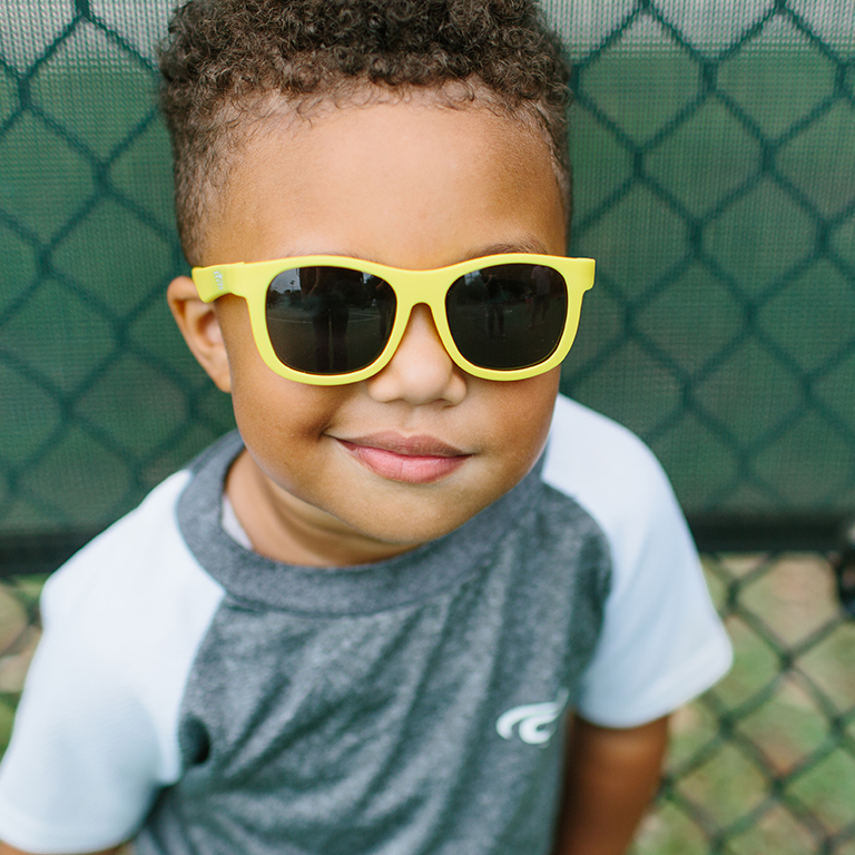 Babiators, Okulary przeciwsłoneczne dla dzieci Classic Hello Yellow 3+