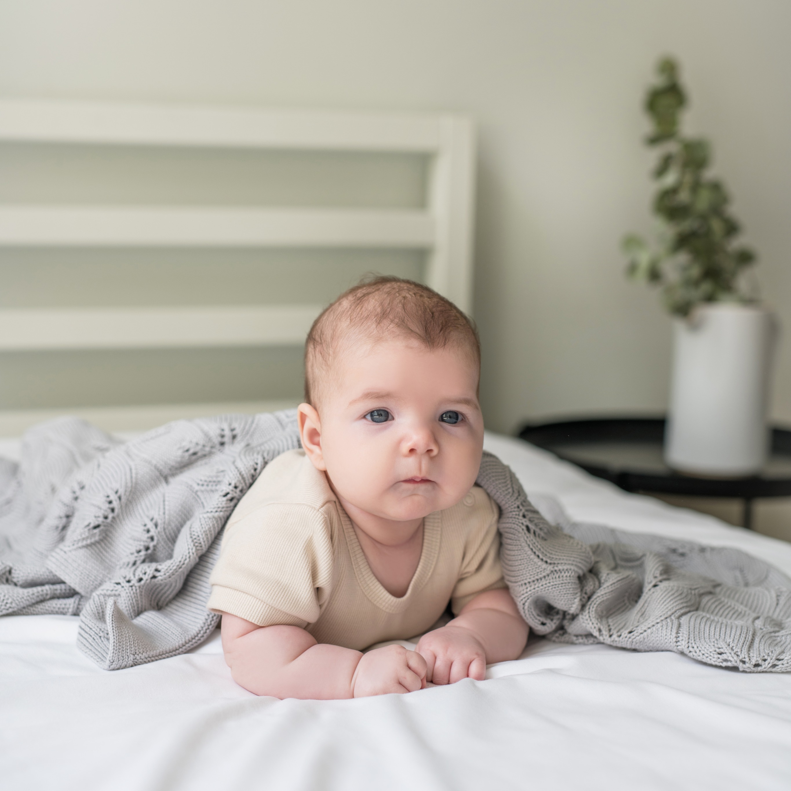 Poofi, Kocyk bambusowy Milano - jasny szary