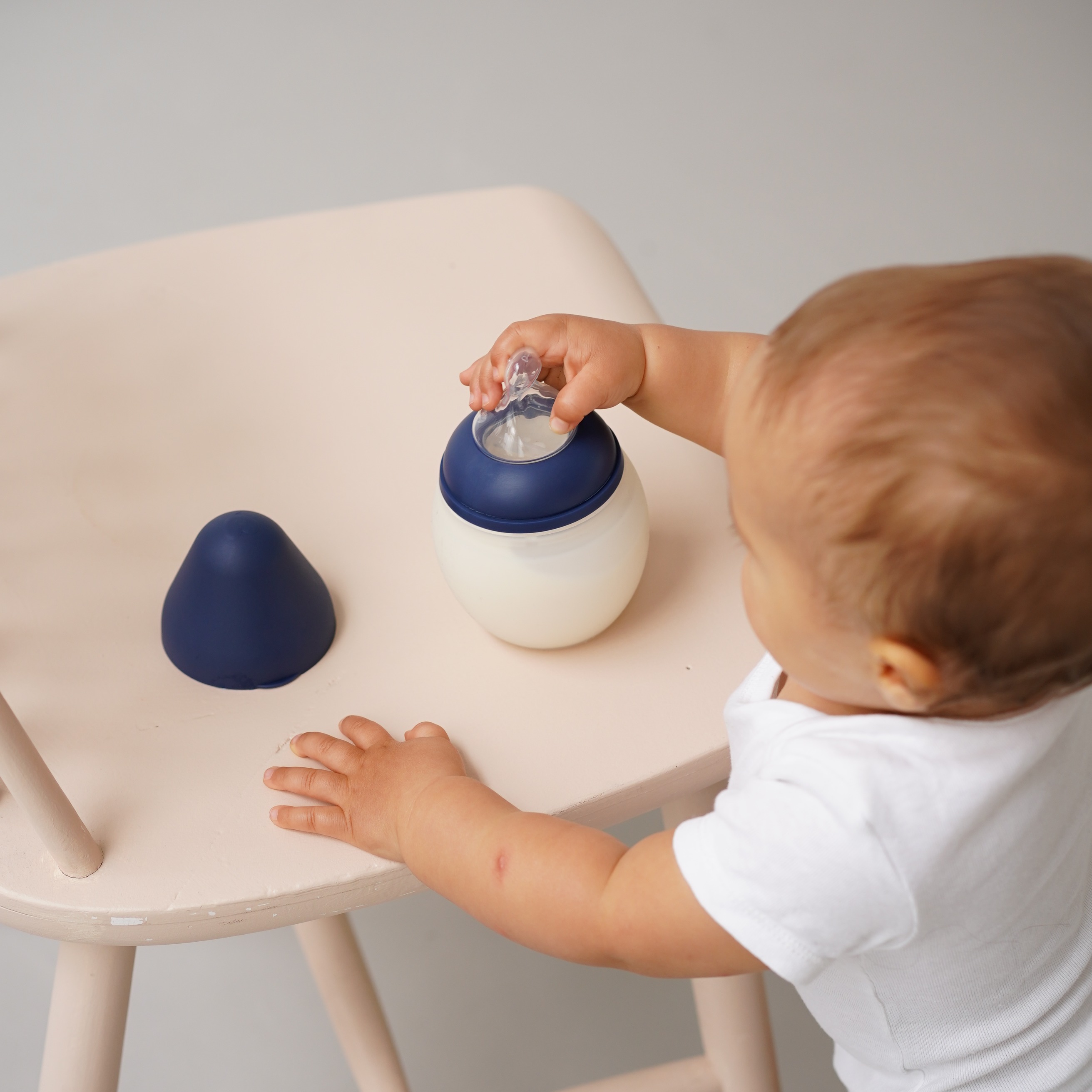 Elhee, Miękka butelka antykolkowa 240ml - Night