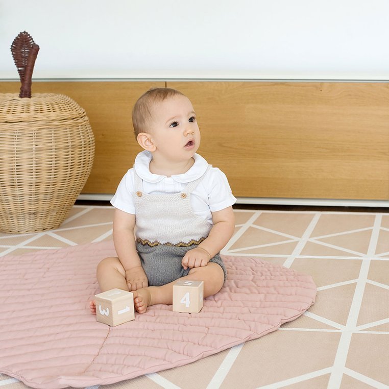 Toddlekind, Mata do zabawy z bawełny organicznej w kształcie liścia Leaf Mat Sea Shell