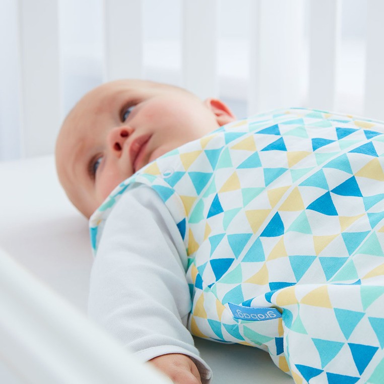 Gro Company, Śpiworek Capri Zig Zag - Travel 1 tog 18-36 m-cy Gro Company, Śpiworek Capri Zig Zag - Travel 1 tog 18-36 m-cy