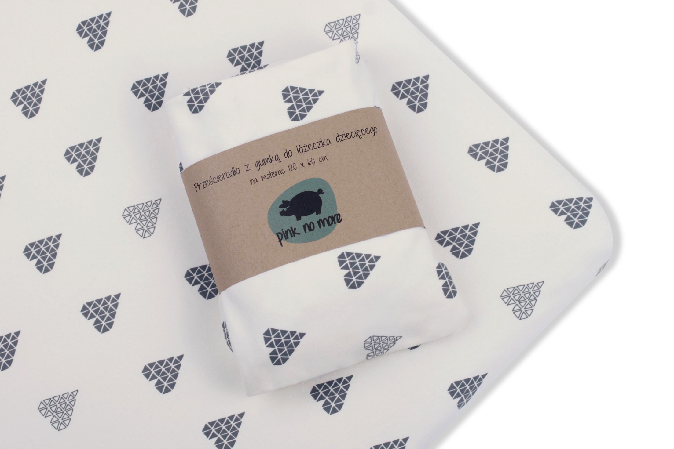 Prześcieradło do łożeczka serca 140x 70 cm Prześcieradło do łożeczka serca 140x 70 cm