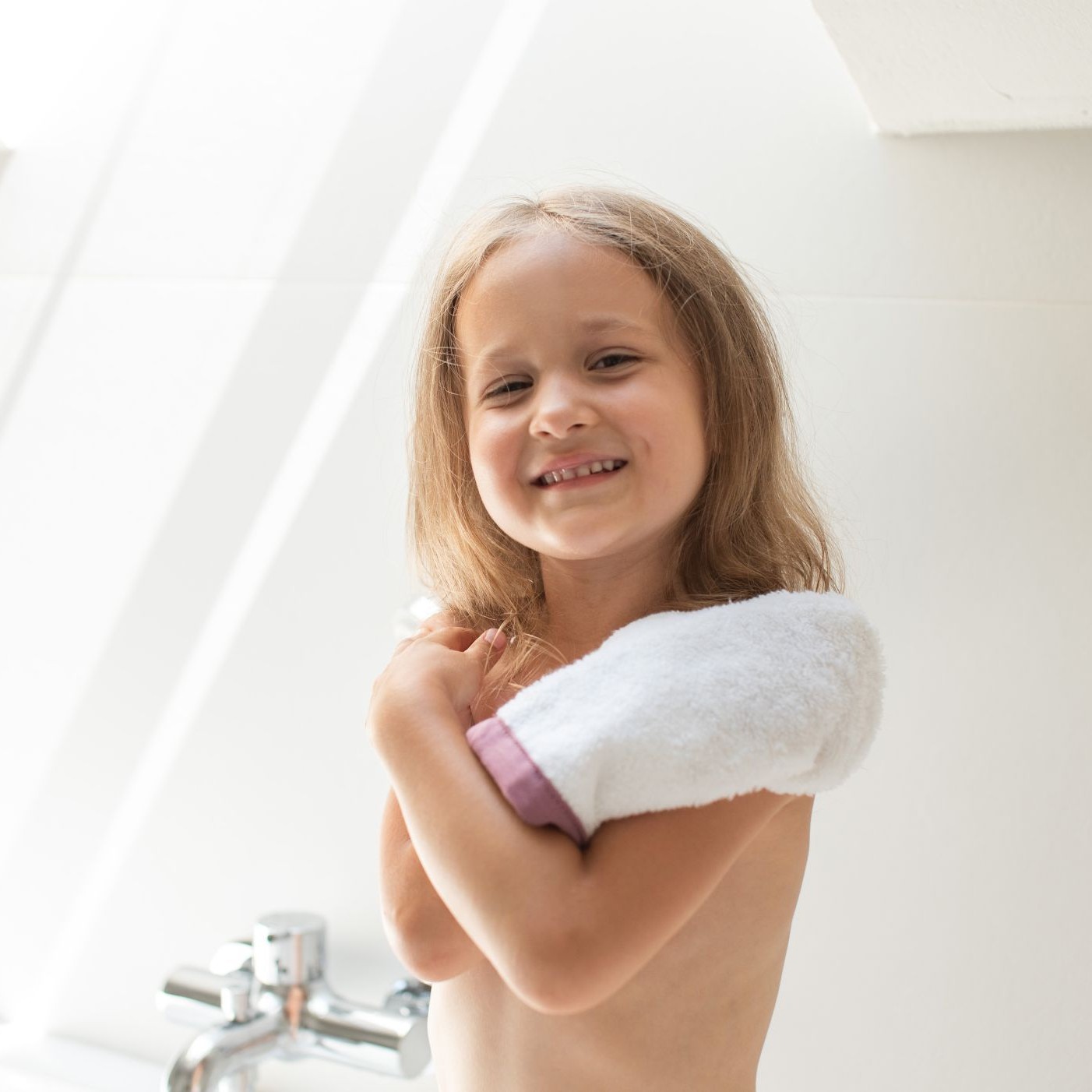 Poofi, Myjka kąpielowa - fiołek Poofi, Myjka kąpielowa - fiołek