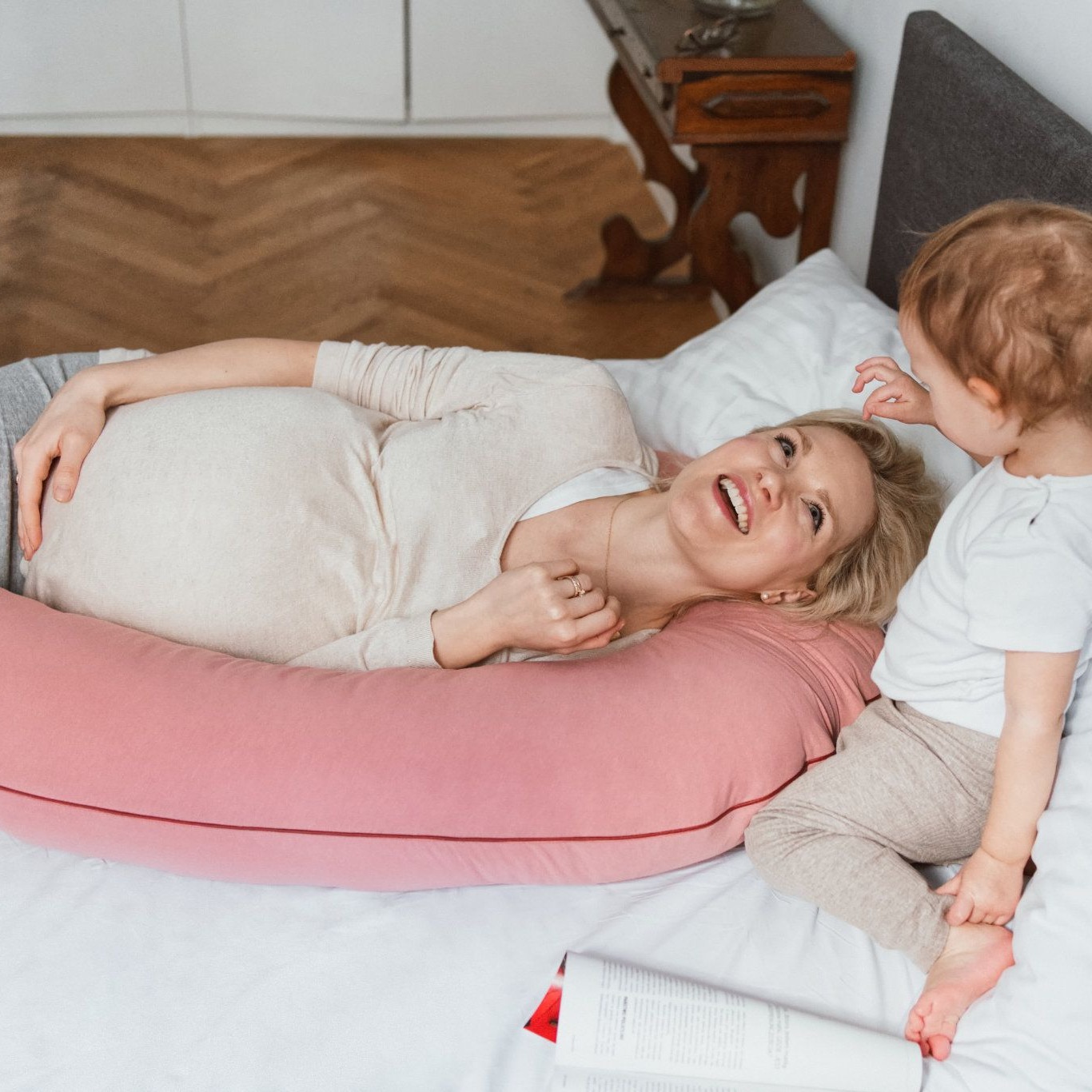 Poofi, Poduszka ciążowa Organic - herbaciana róża