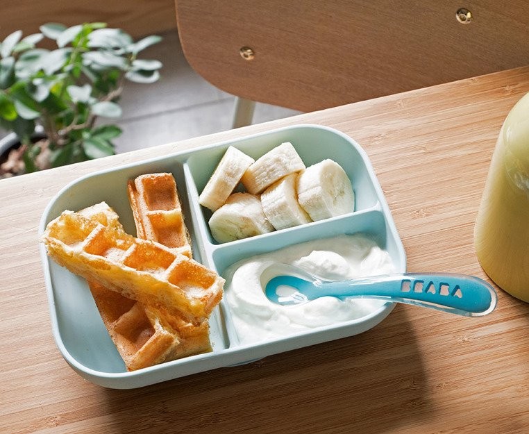 Beaba, Komplet naczyń z silikonu trójdzielny talerz z przyssawką + łyżeczka Blue